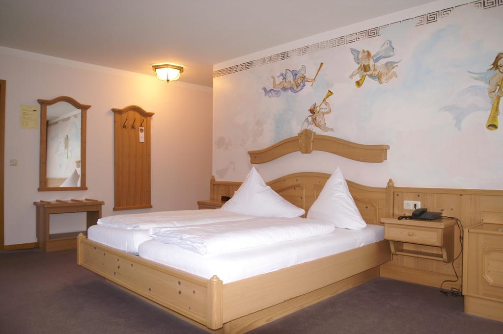 Scharmerhof Hohenbrunn Buitenkant foto